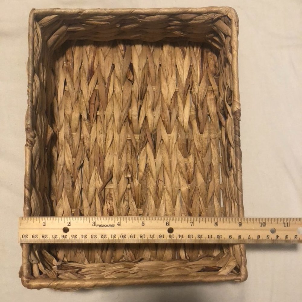 Braided office organizer